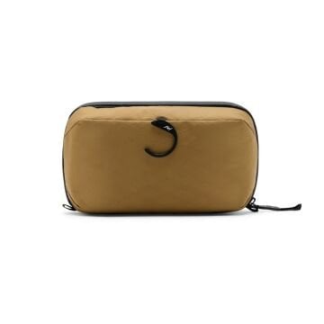 Wash Pouch (Medium) – Coyote