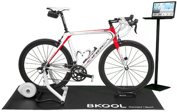 Bkool Smart Pro Trainer-Bisiklet Simütatörü