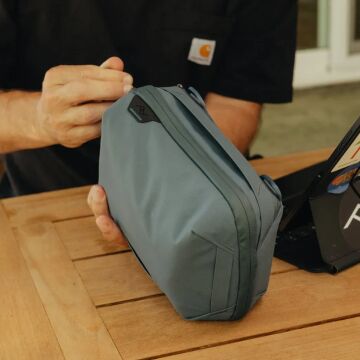 Tech Pouch Regular Teknoloji Aksesuar Çantası - Ocean
