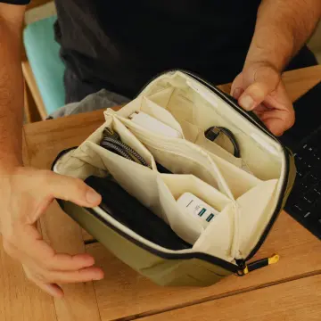Tech Pouch Regular Teknoloji Aksesuar Çantası Kelp