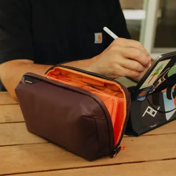 Tech Pouch Regular Teknoloji Aksesuar Çantası Eclipse