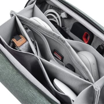 Tech Pouch Regular Teknoloji Aksesuar Çantası Sage Green