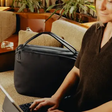 Travel Weekender 25L Black
