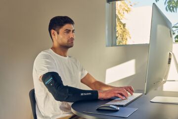 Therabody RecoveryPulse Kol