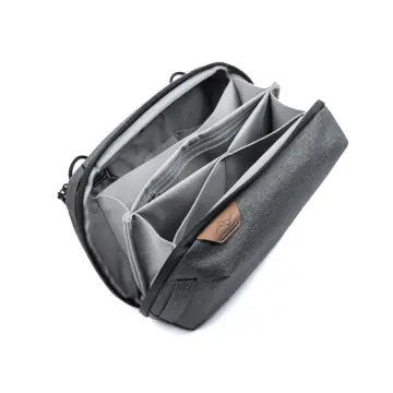 Tech Pouch Regular Teknoloji Aksesuar Çantası Charcoal