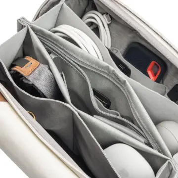 Tech Pouch Regular Teknoloji Aksesuar Çantası Bone