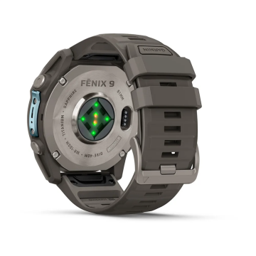 Garmin Fenix 9 – 51 mm Titanyum, Çakıl Grisi Silikon Kayışlı
